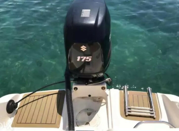 RIVIERA 22 CABIN 3